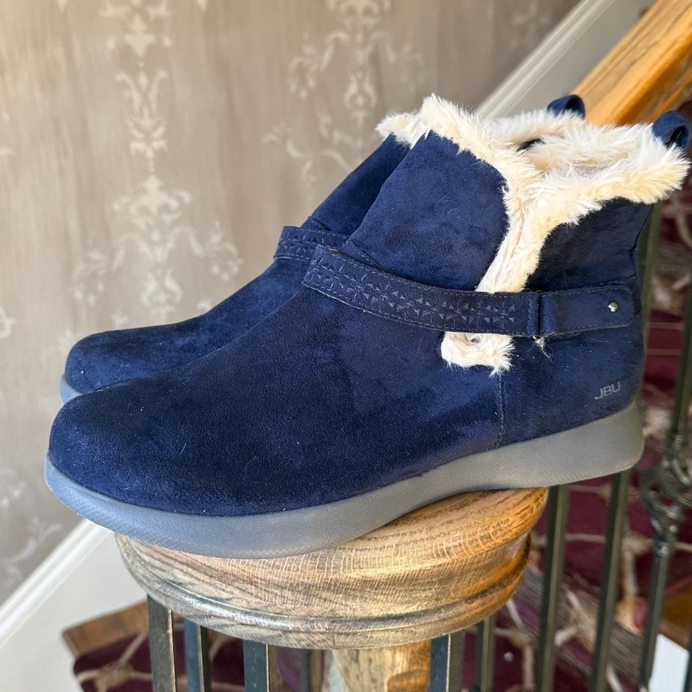 JBU NOMADIC LEATHER SUEDE UPPER LADIES booties SIZE 11 NWOT